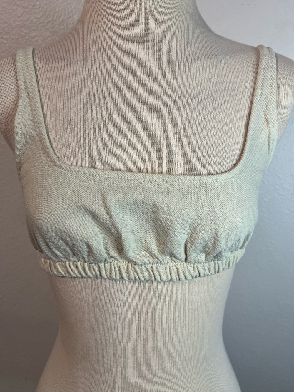Zara Women's Cream Square-Neck Cropped Tank Top